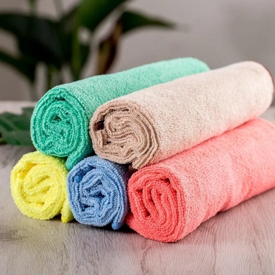 Buy Customized Lightweight Microfiber Towel Home Cleaning Soft Microfiber Cloth online manufacture