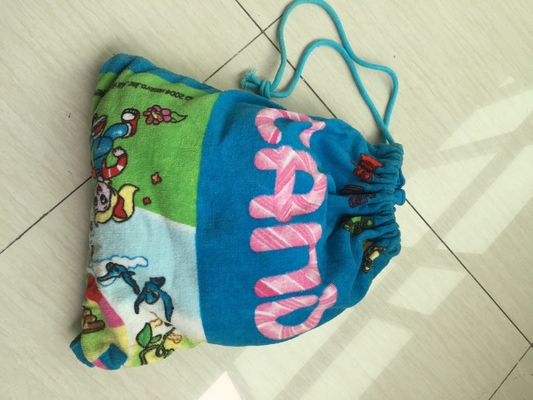 Custom 100% Cotton Beach Towels And Beach Bags Comfortable Holeproof