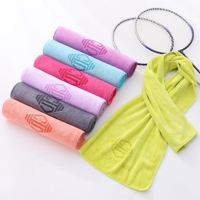 Odor Resistant Microfibre Gym Towel Scratch Free Microfiber Sweat Towels Versatile