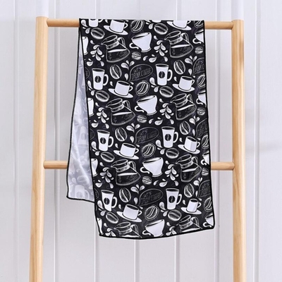 Customized Cool Touch Ice Towel High Absorbability Space Saving Portable
